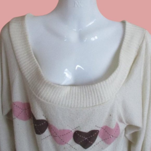 Cute & Sexy Off the Shoulder Heart Sweater XL or 1X - Picture 2 of 11